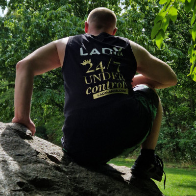 Muscle-Shirt „24/7 UNDER control“ - Owned & Proud Version
