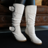 Weiße Langschaft Winterstiefel mit Keilabsatz